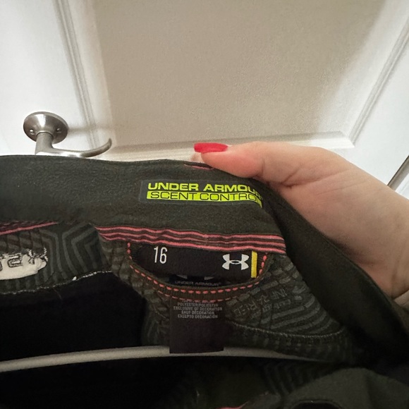 UA HUNT ladies pants - Picture 4 of 5